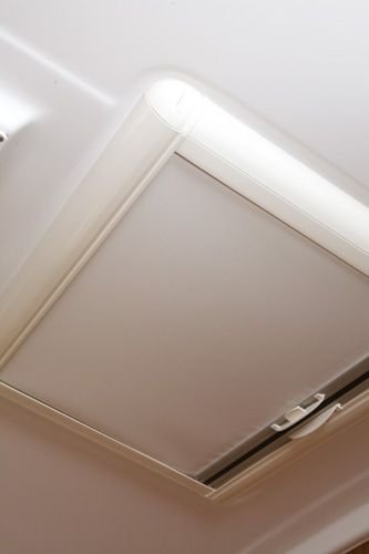 Tavan Pencere Storu 457x327MM